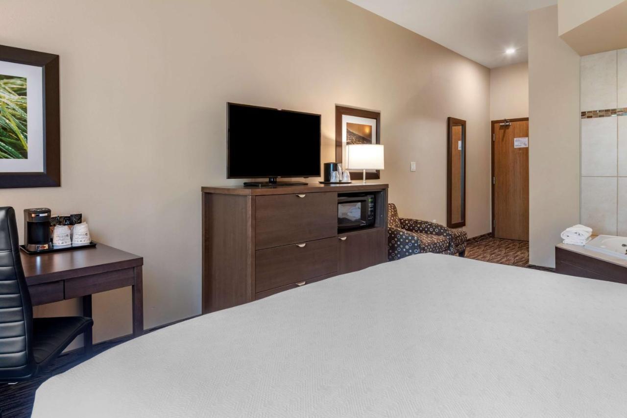 Best Western Plus Bridgewater Hotel & Convention Centre Luaran gambar