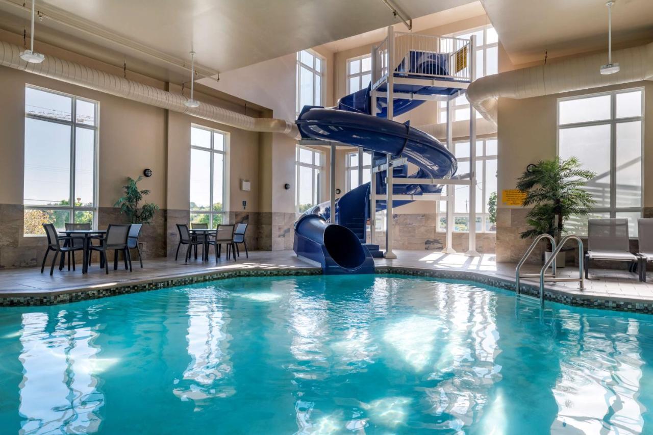 Best Western Plus Bridgewater Hotel & Convention Centre Luaran gambar