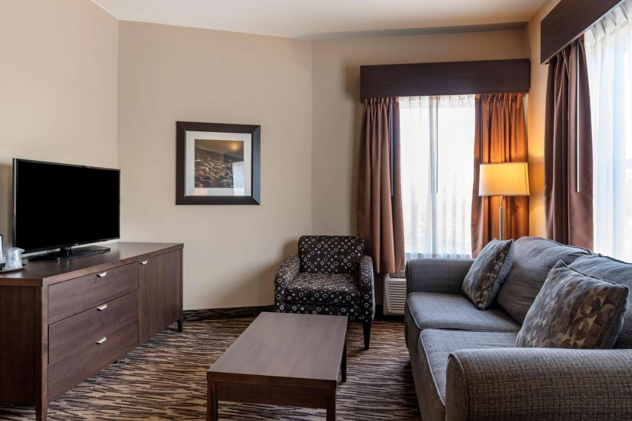 Best Western Plus Bridgewater Hotel & Convention Centre Luaran gambar